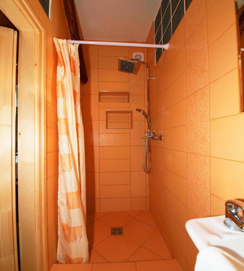 Sarreti Apartmanhaz Balatonfured Exterior photo