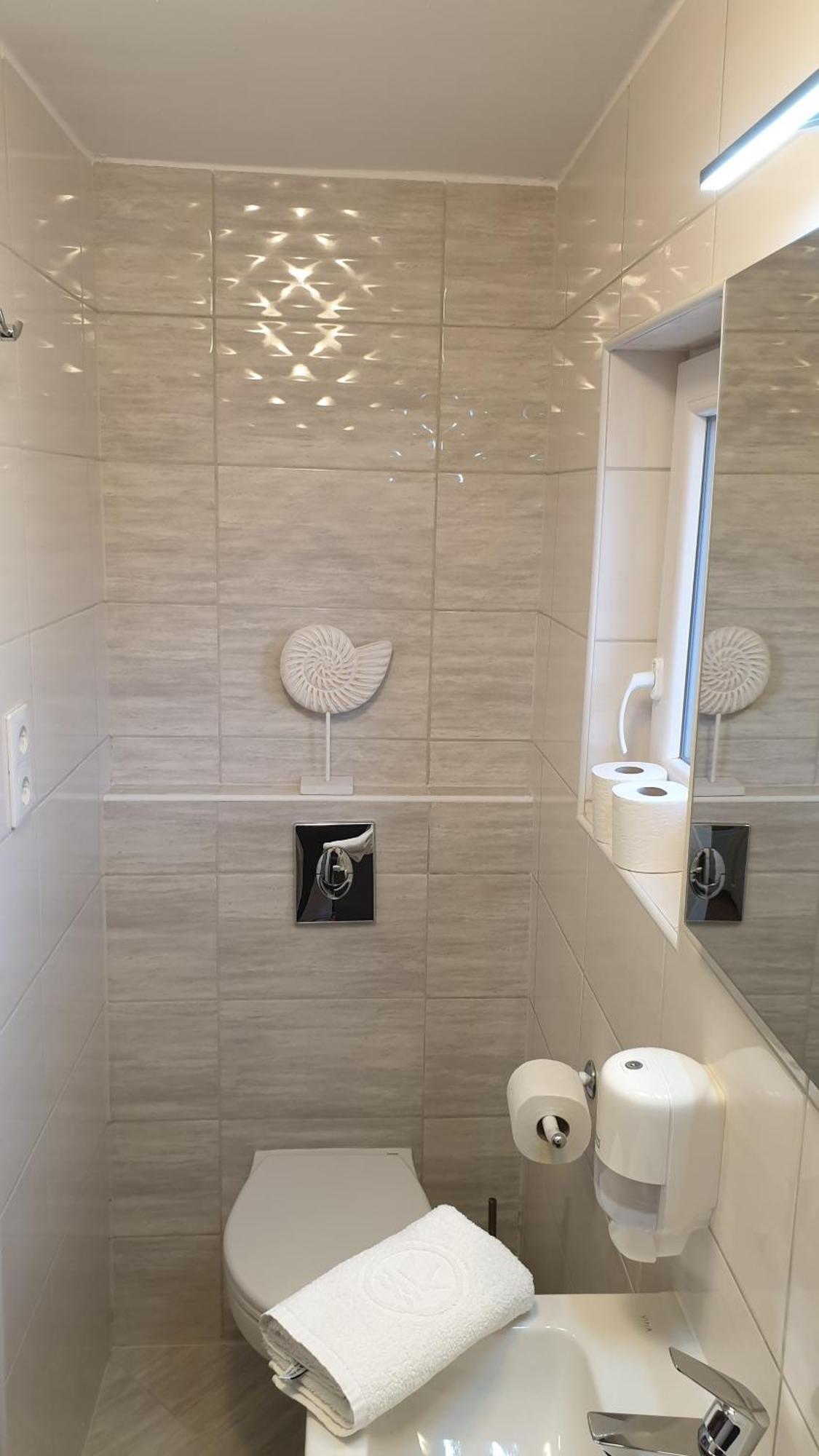 Sarreti Apartmanhaz Balatonfured Exterior photo