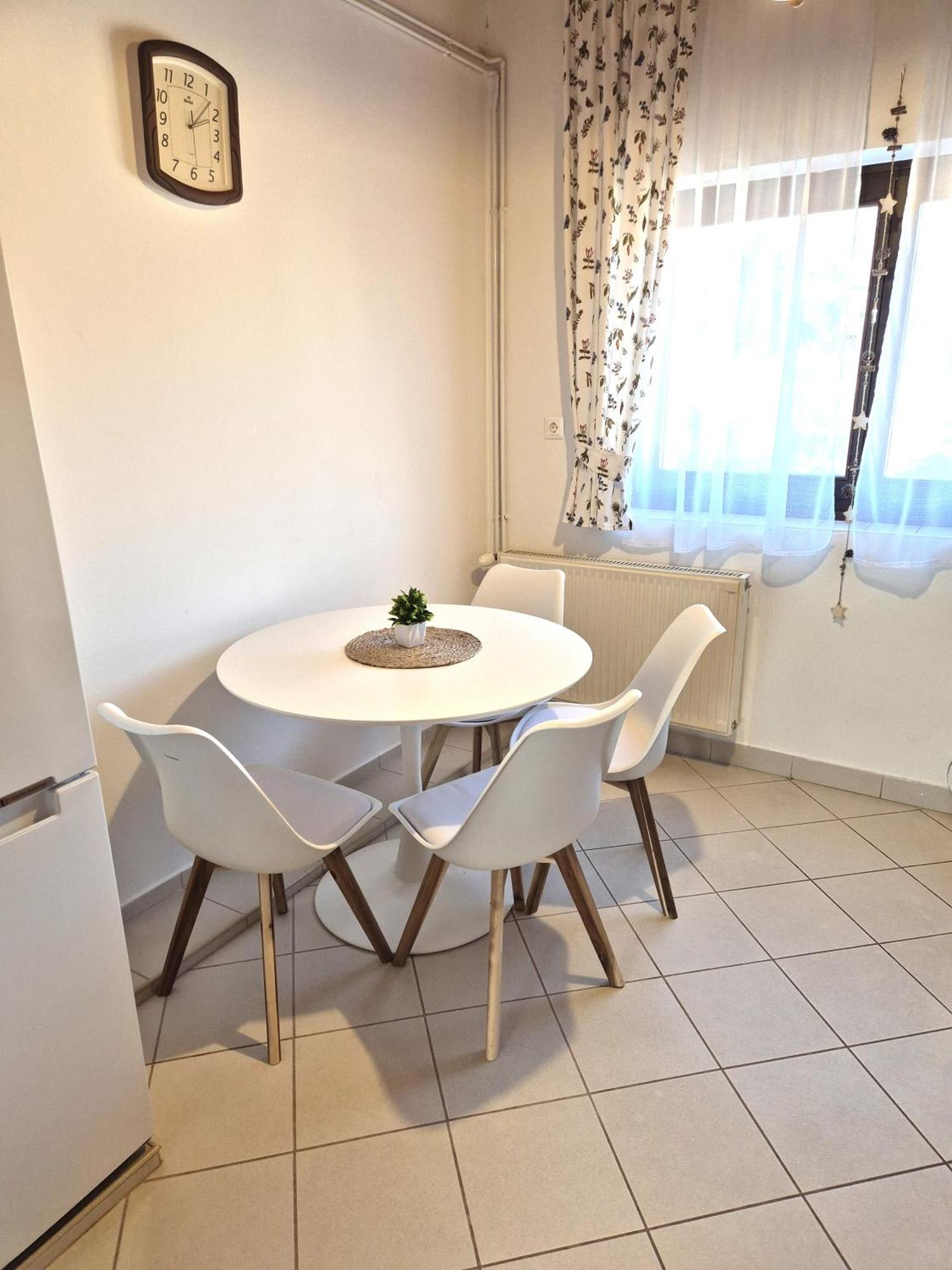 Sarreti Apartmanhaz Balatonfured Exterior photo